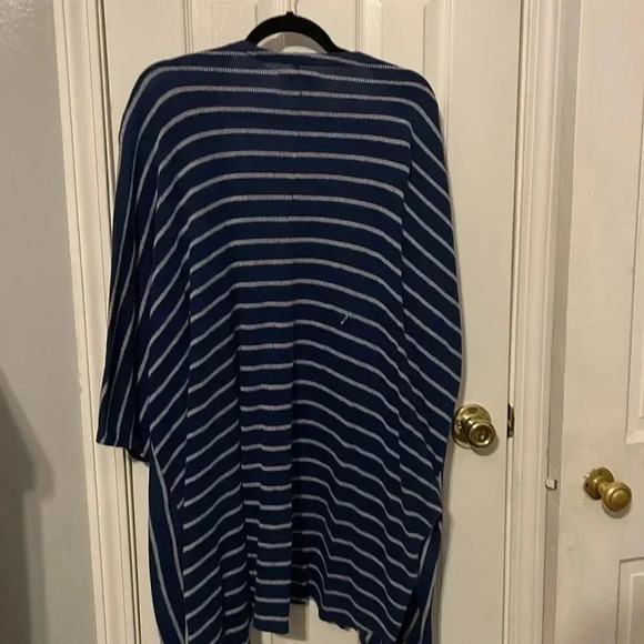 New Direction brand open kimono plus size 2x blue and white elbow sleeves - Picture 5 of 6